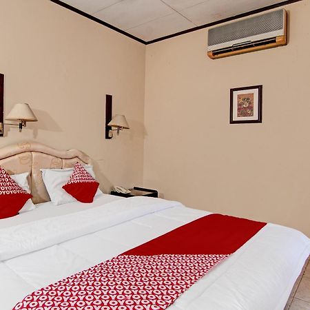 Oyo 92330 Hotel Rindu Sempadan Near Taman Wisata Rindu Sempadan 페칸바루 외부 사진