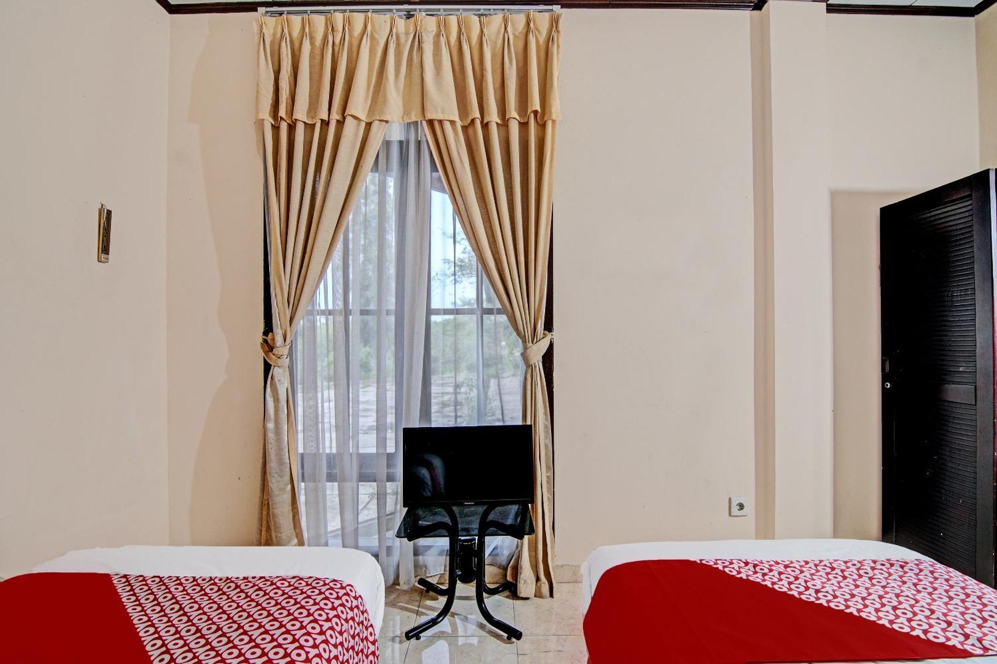 Oyo 92330 Hotel Rindu Sempadan Near Taman Wisata Rindu Sempadan 페칸바루 외부 사진